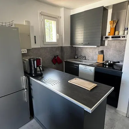 2** Avec Loggia, Parking, A 5 Min De La - - Fr-1-732-10 Apartmán